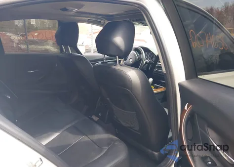 2015 BMW 328I xDrive z USA, uszkodzony, nr VIN WBA3B5C51FF960765